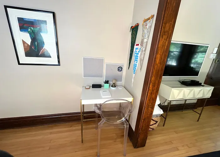Irving Park Updated Vintage Unit 2-flat