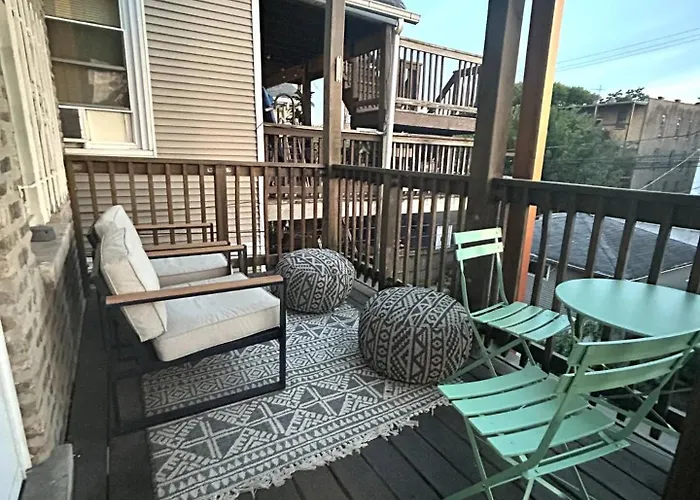 Classic Chicago Upstairs Apt Private Balcony Apartamento *
